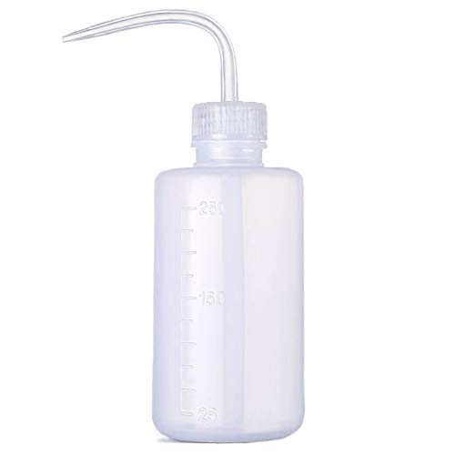 BEADNOVA Squeeze Plant Watering Bottle 250ml 8oz Small Wash Bottle Squeeze Plastic Watering Can for Indoor Plants Succulents (1pc) - color: 250ml