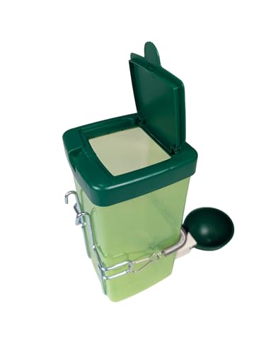 Hen's Choice™ 1L (32 oz) Drinker W/Cup, Nipple, & Wire Bracket for Chicks & Small Animals, Chicken Waterer, Green - color: Green/White