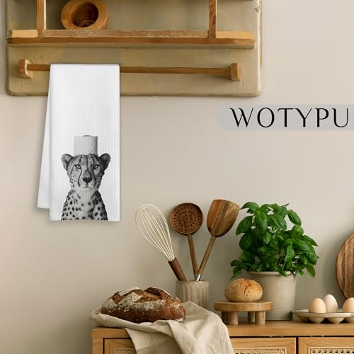 Leopard Gift Hand Towels for Bathroom, Cheetah Bathroom Decor, Trendy Cheetah Print Decorative Hand Towels for Guest Washroom Power Room Vanity Half Bath, 16x24 Inch - color: Leopard
