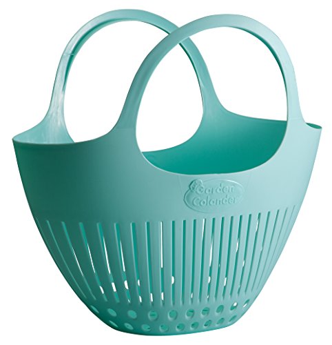 Hutzler Garden Colander, Eggshell Blue - color: Eggshell Blue, size: Large