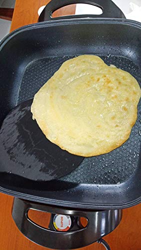 TENTA KITCHEN Grip-EZ Premium Chef Series Round Flexible Large Spatula Pancake Spatula,Pancake Flipper,Egg Turner, and Omelet Spatula-Heat Resistant，Black