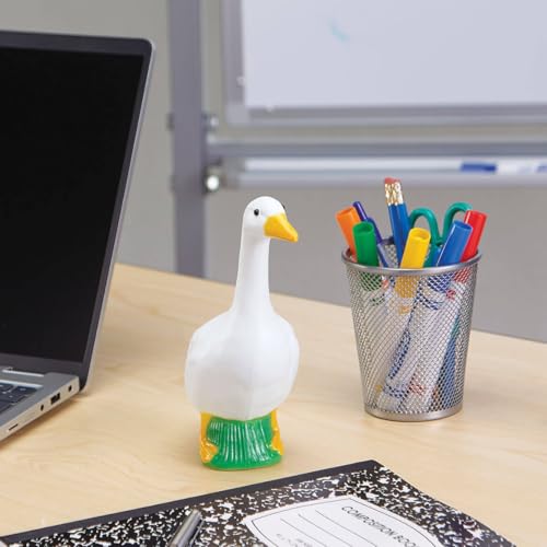 Fox Valley Traders Gaggleville Desktop Goose 7" H Statue | Desktop, Plastic - size: Desktop
