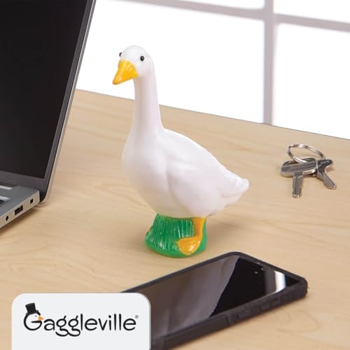 Fox Valley Traders Gaggleville Desktop Goose 7" H Statue | Desktop, Plastic - size: Desktop