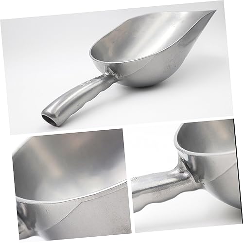 Cabilock Stainless Steel Farm Feeding Scoop 9.25 Inch Multi-Purpose Livestock Feed Shovel with Ergonomic Handle for Grain Rice Ice Sugar Flour