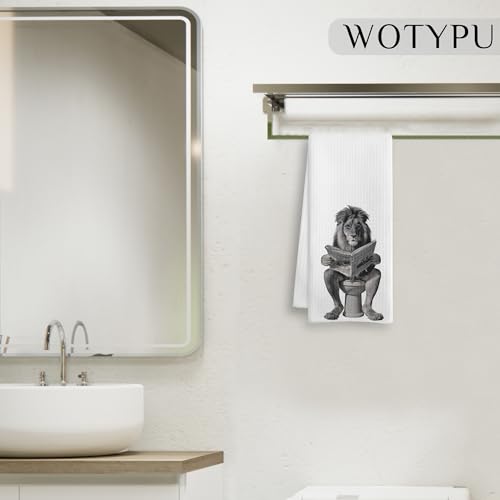Lion Hand Gift Towels for Bathroom, Boys Kids Bathroom Decor, Funny Jungle Animal Lion on Toilet Decorative Hand Towels for Guest Bath Room Washroom Power Room Vanity Half Bath, 16x24 Inch - color: Lion