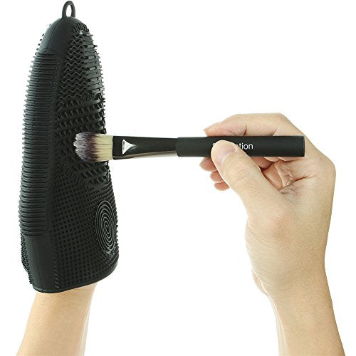 Makeup Brush Cleaner Mat Mitt Glove Silicone Cosmetic Cleaning Scrubber Tool for Face Brushes and Eye Brush Washing Pad Black - color: Black