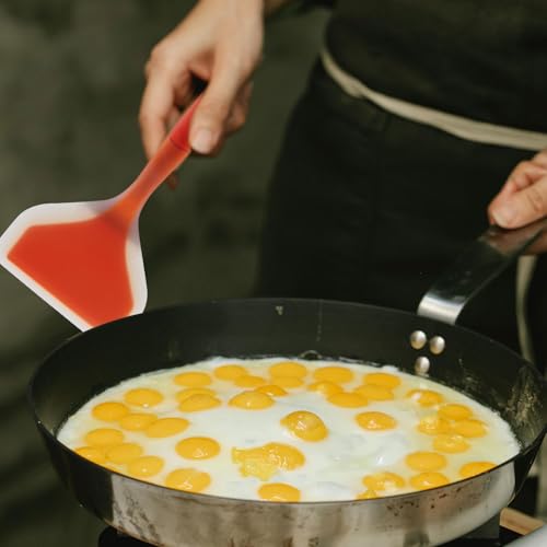 Hitefu 2 Pcs Silicone Spatula Turner, Green & Orange | Wide Pancake Flipper, Tamagoyaki Shovel, BPA Free, Non-Stick Egg Flipper - color: Green & Orange