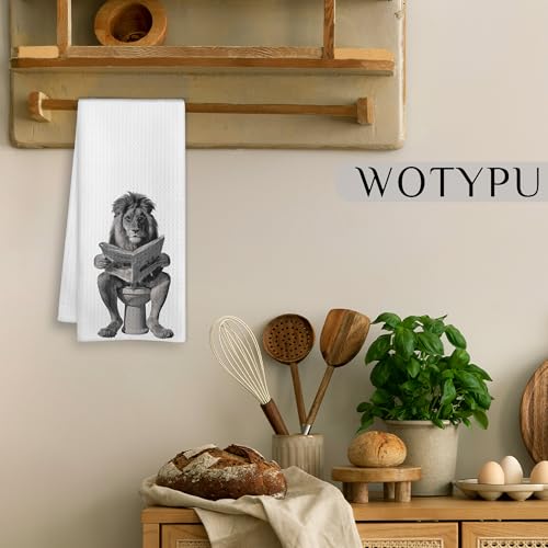 Lion Hand Gift Towels for Bathroom, Boys Kids Bathroom Decor, Funny Jungle Animal Lion on Toilet Decorative Hand Towels for Guest Bath Room Washroom Power Room Vanity Half Bath, 16x24 Inch - color: Lion