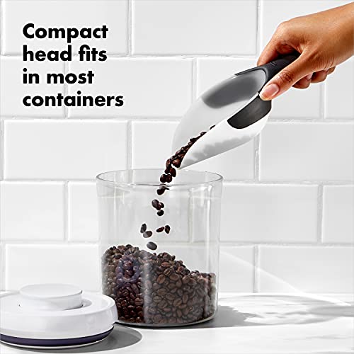 OXO Good Grips Flexible Scoop with Non-Slip Handle, 1 Cup | Flexible Scoop for Flour, Pet Food, Ice, 1 Cup Capacity, Soft Grip Handle, Freezer-Safe, Dishwasher Safe