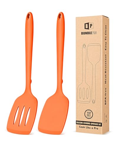 Pack of 2 Silicone Spatula Turners, Non Stick Slotted Kitchen Spatula Set, Heat Resistant BPA Free Kitchen Utensils, One-Piece Design, Suitable for Flipping Fish, Eggs, Steak, Pancakes (ORANGE) - color: Orange