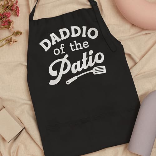 SANDJEST Funny Mens Aprons with Pockets for BBQ Grilling Cooking Grandpa Husband Apron for Birthday Christmas Father's Day - color: Grilling/Bbq