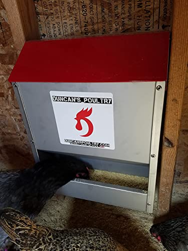 DUNCAN'S FAMILY FARM STORE Duncans Poultry 30 LB Space Saver Wall Feeder