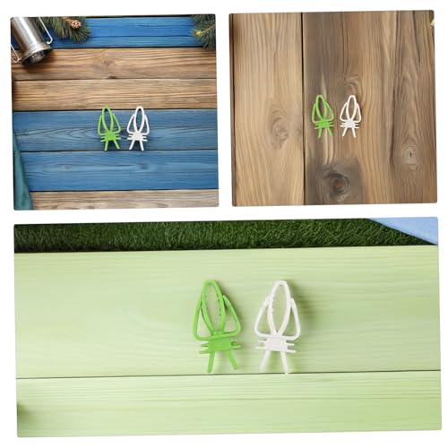 40Pcs Bird Cage Fruit Feeder Clips Parrot Food Holder Hanging Skewer Accessories for Vegetables Fruits Millet Budgie and Parakeet Feeding