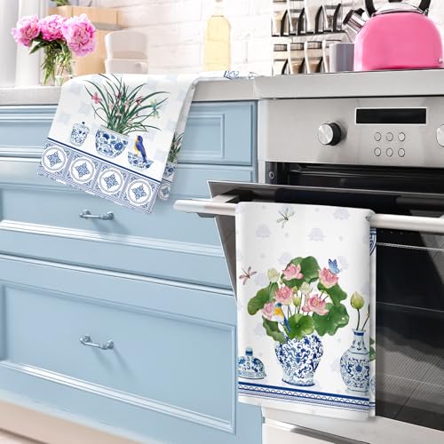 Blue and White Porcelain Tea Towel, Cotton Kitchen Towel, Set of 4 | 18.9 x 27.5 in / 48 x 70 cm, Lightweight Woven Dish Cloth with Blue And White Porcelain Print for Kitchen Decor - color: Blue and White Porcelain