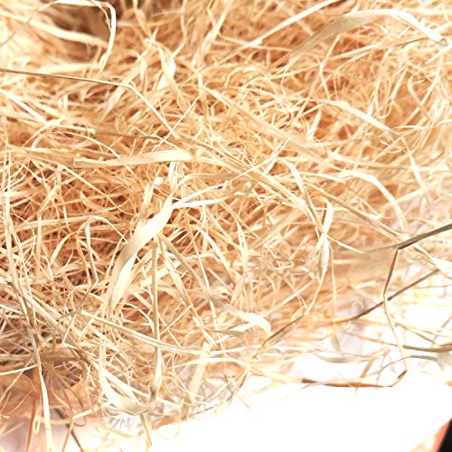 BWOGUE 100g/3.5oz Natural Chicken Hay, Grass Nest Bedding for Hens & Birds | Chicken Laying Pads, Hay for Chicken Coop Nests, Nesting Pad, Soft Laying Surface, Easy Nest Box Placement, Helps Reduce Mess