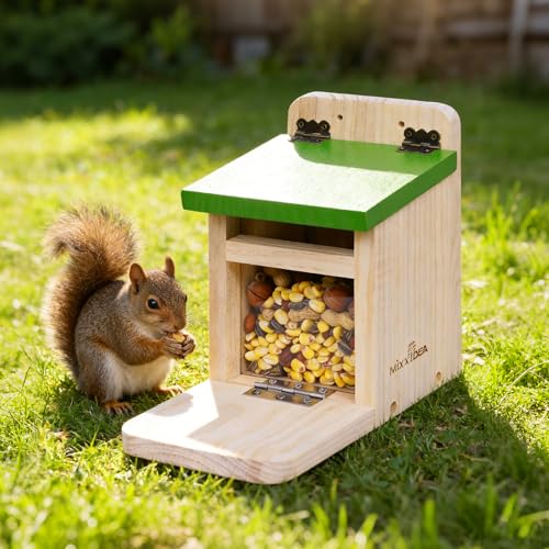 Squirrel Feeders for Outside Garden, Wooden Squirrel Feeder Box,Squirrel Feeding Stations with Green Cover, Easy to Fill Squirrel Feeding House(Green-1pk) - color: Green