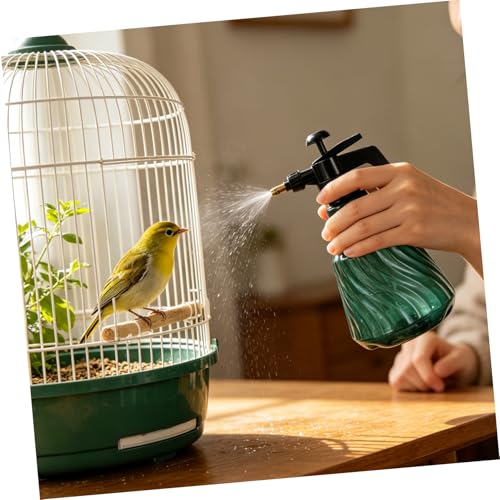 Toddmomy Handheld Bird Bath Sprayer Bottle 2l Plastic Mister for Parakeet Grooming and Cage Cleaning, Small Refillable Pet Sprayer for African Grey, Budgie, Cockatoo