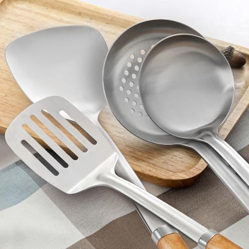 Pleafind 4-Pcs Cooking Utensils Set, Stainless Steel Kitchen Utensils with Wooden Handle, Kitchen Essentials Set Include Wok Ladle, Slotted Spoon, Wok Spatula and Slotted Spatula, Dishwasher Safe - color: 4P-Yellow