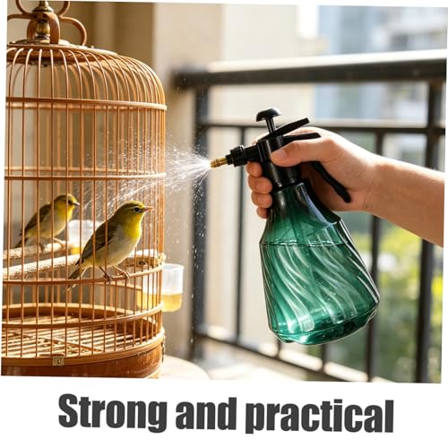 Toddmomy Handheld Bird Bath Sprayer Bottle 2l Plastic Mister for Parakeet Grooming and Cage Cleaning, Small Refillable Pet Sprayer for African Grey, Budgie, Cockatoo