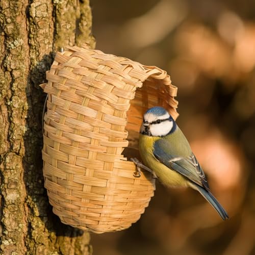 Finch Nests for Cages - Small Bird Nest with Metal Hook, Hand-Woven Box Natural Bamboo Cage Accessories, Hut Toy Hanging Shelter Warm Bird Houses, Handmade Hideout House, Outdoor Balcony Art Crafts